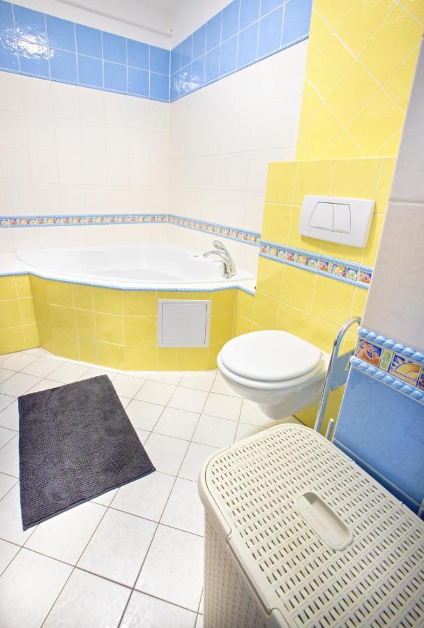Apartman Hugo Velky Slavkov Exterior photo